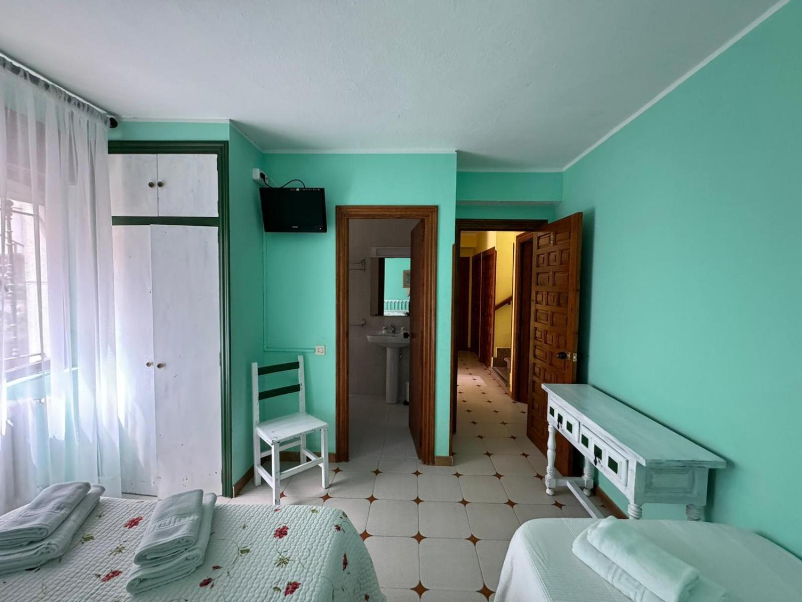 El Castanu De Cue Hotell Exteriör bild